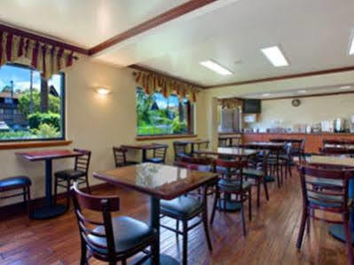 Super 8 By Wyndham Anaheim/disneyland Drive Hotel 2*